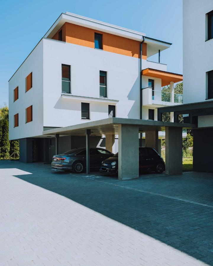 Appartement Fuzliget Surf Garden à Balatonfůzfő Extérieur photo